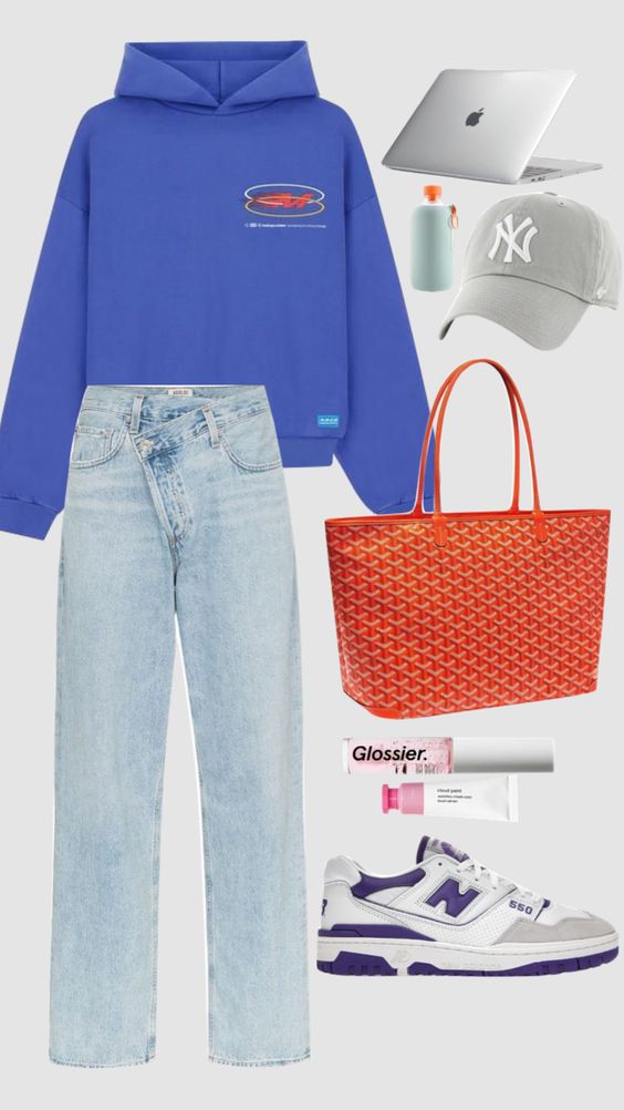 10 Unbeatable Jeans and Sweatshirt Outfits for Back-to-School Glam 🍂
